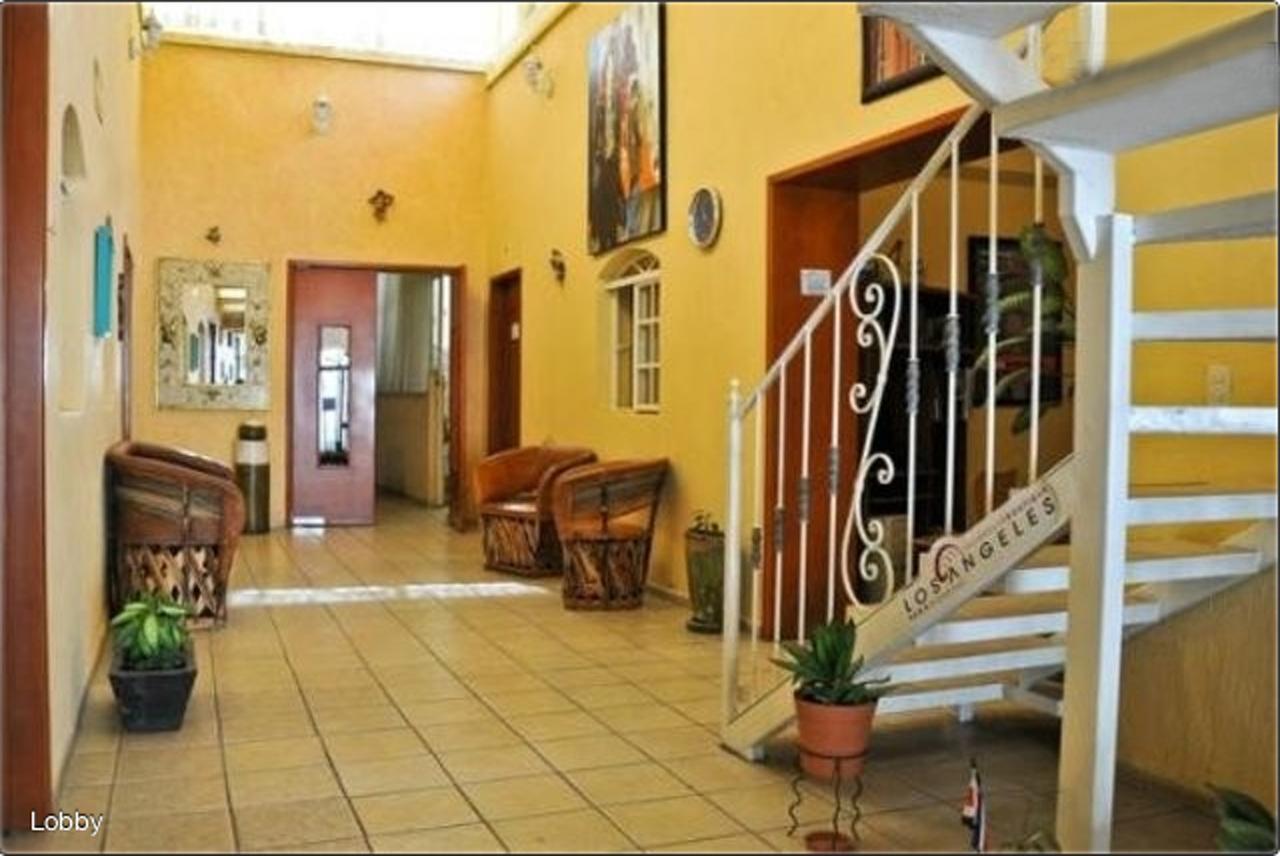 Residencia Los Angeles Guadalajara Exterior foto